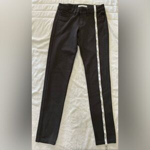 The Cielo Women's Soft Pants Size 3 dark gray skinny stretch low rise Small